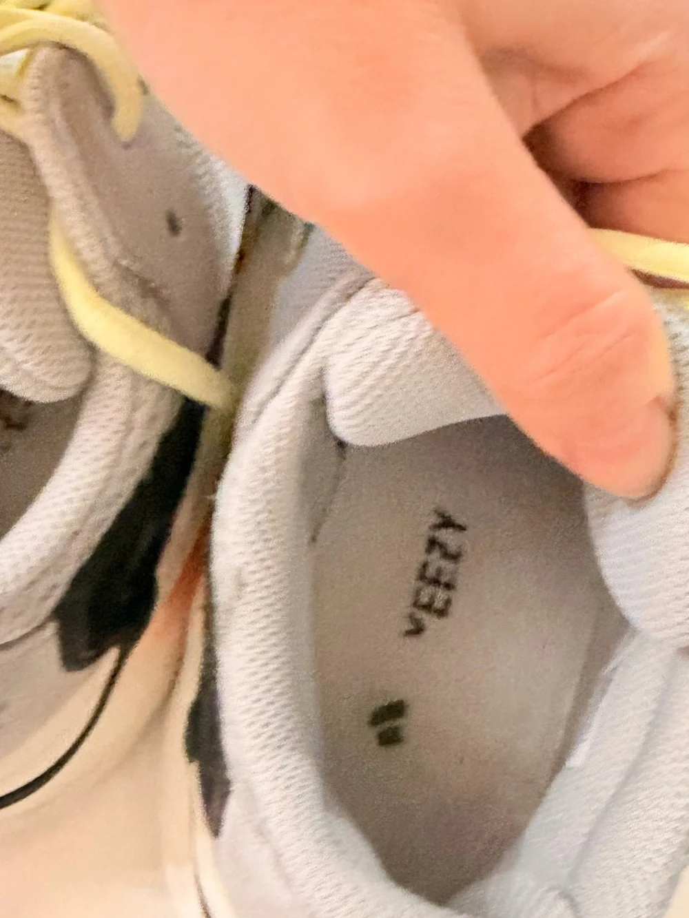 Authentic Adidas Yeezy Boost 700 Wave Runner – US 7